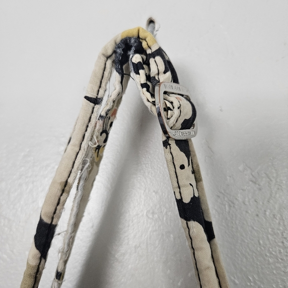 Vera Bradley Dogwood Mailbag 100% Cotton Yellow Floral Patterned Shoulder Bag - Picture 3 of 10